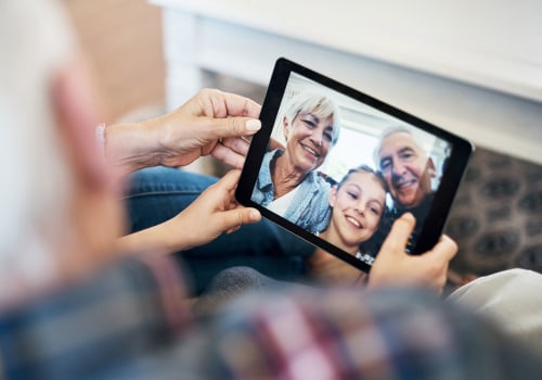 Top Family Webcams for Keeping Connected and Bonding
